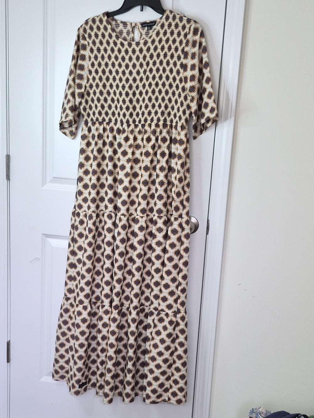 Simply Southern Cream Maxi Dress with Blue, Mustard and Red Floral Accents Sz XL